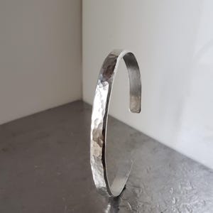 Platinum Classic Hammered Cuff Bracelet Pure Platinum Open Bangle Hand Forged Cuff Simple Stacking Layering Bracelet Minimalist Unisex