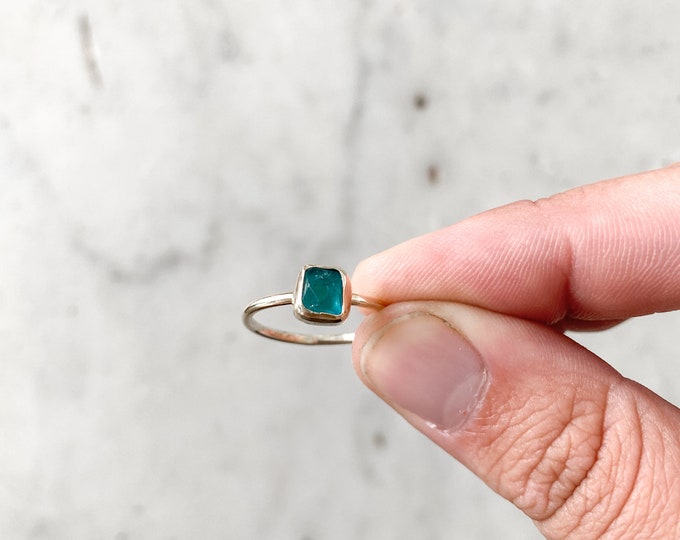 gold apatite ring 6.5