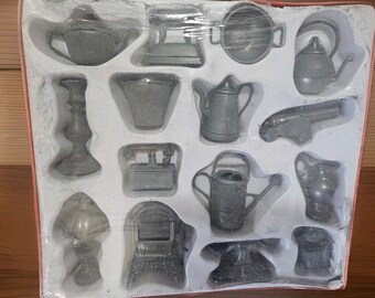 Vintage Dollhouse 15 Miniature Pewter Furniture Figurines Made in Italy 2" To 4"