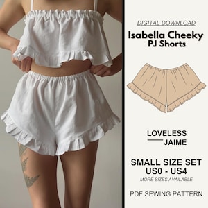 Peut inclure: Ensemble de pyjama blanc à volants, composé d'un short et d'un haut court assortis. L'image comprend un téléchargement numérique avec le texte "Isabella Cheeky PJ Shorts" et "Loveless Jaime". La taille est US0 - US4. Le produit est un patron de couture PDF.
