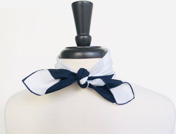 White and Navy cotton pocket square hankerchief - image 3