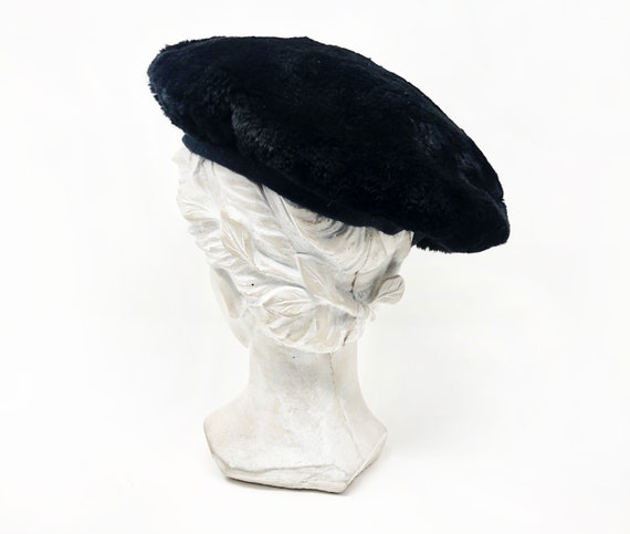 Pierre Cardin black fur beret - vintage 1960s - image 6