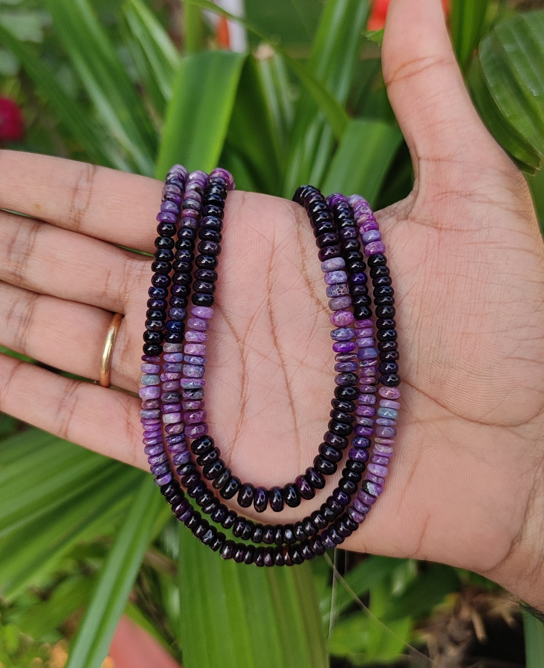Smooth Roundel Sugilite Bead, Shaded Sugilite Stone Bead, Sugilite Bead Strand, Purple Sugilite