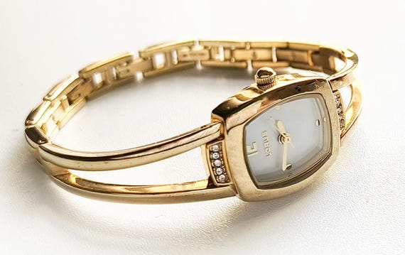 Lorus R-3018 Gold Finish Ladies Watch - Etsy display picture 3