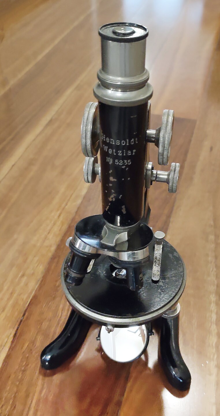 Vintage Hensold Wetzler No. 5235 Microscope With 3 Objectives