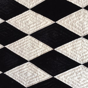 Black White Velvet Quilt, Diamond pattern Quilt, Velvet Quilt Blankets Baby Blanket, Queen Handmade Comforter  luxury