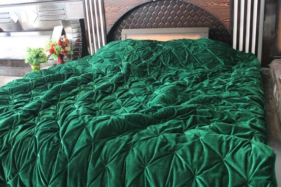 Emerald Green Velvet Quilt King Velvet Blanket Velvet Comforter Queen Bedding Set Velvet Bedspread Cozy Room Decor Bedding Etsy Canada