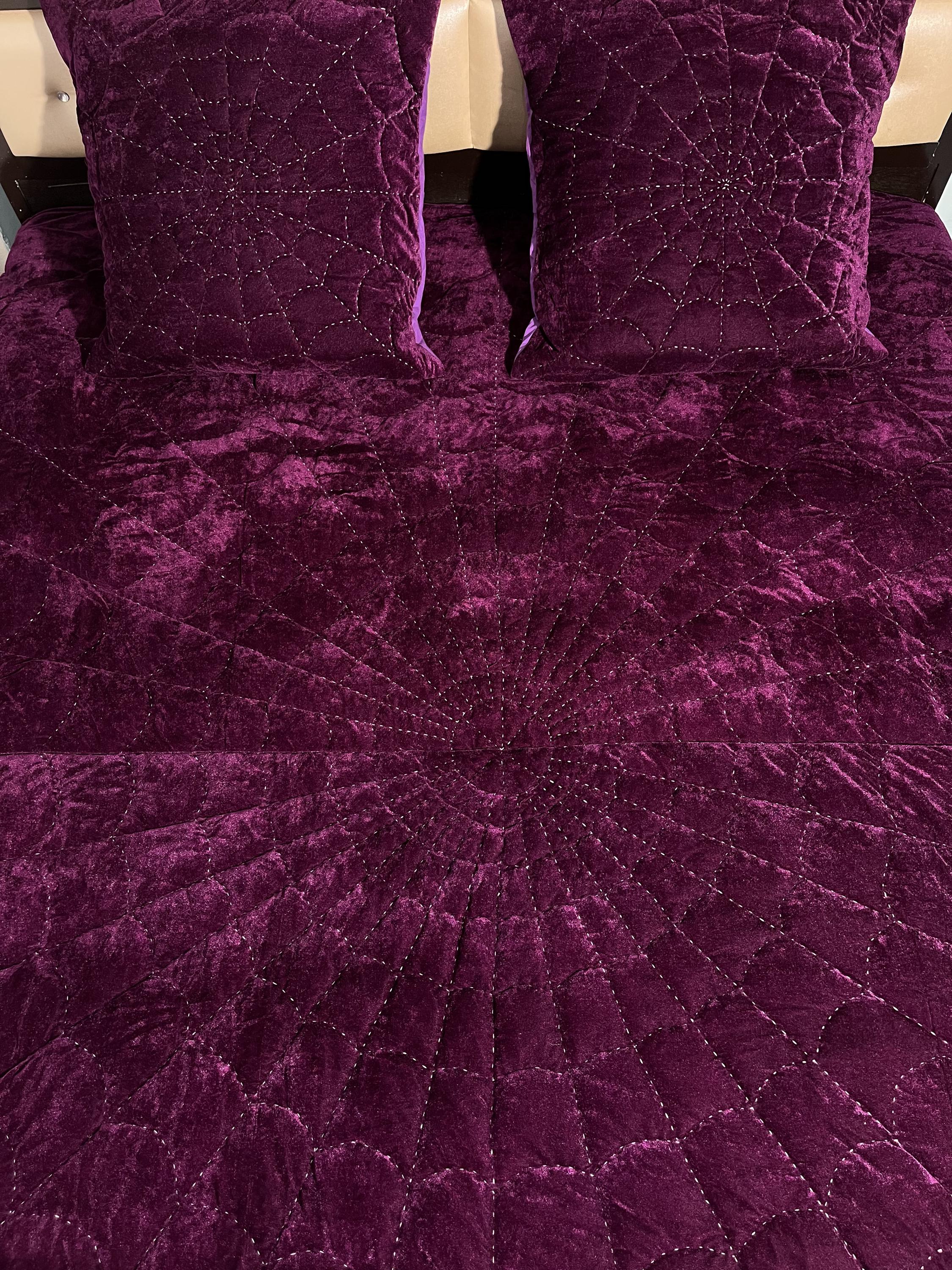 Wine Purple Velvet Quilt: Handmade King/Queen Bedding Set with Tassels