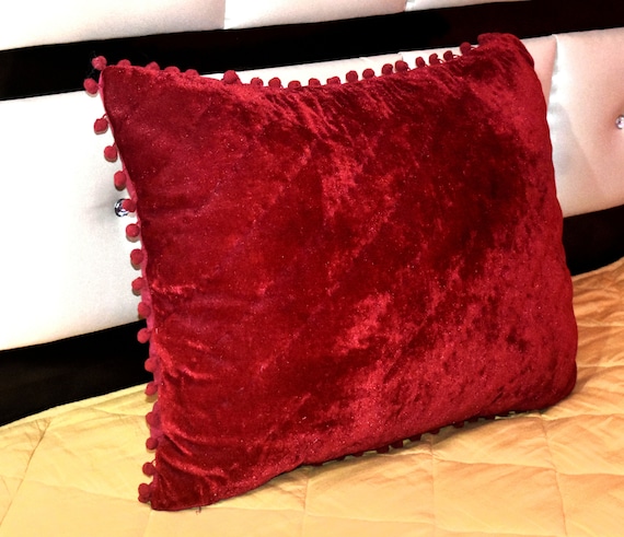 Deep Red Velvet Quilt: King/queen Bedding Set With Pompoms