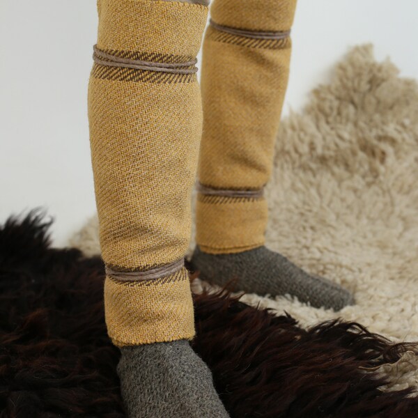 SOGARD MOSE LEGWRAPS | Handwoven, Natural dyed, twill wool, Roman leg wraps, winingas, leg wrappings, Denmark historical costume, Byzantine.