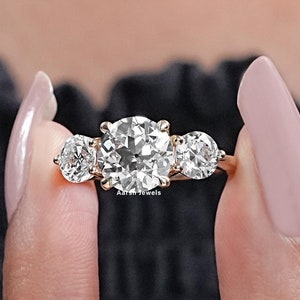 14K Yellow Gold Old European Round Cut Diamond Wedding Ring / OEC Round Lab Grown Diamond Three Stone Ring / Anniversary Gifts For Wife