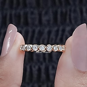 Round Cut lab Grown Diamond Eternity Band / 18K Yellow Gold Wedding Band / EF-VS Clarity Bezel Set Stacking Band / Matching Band For Her