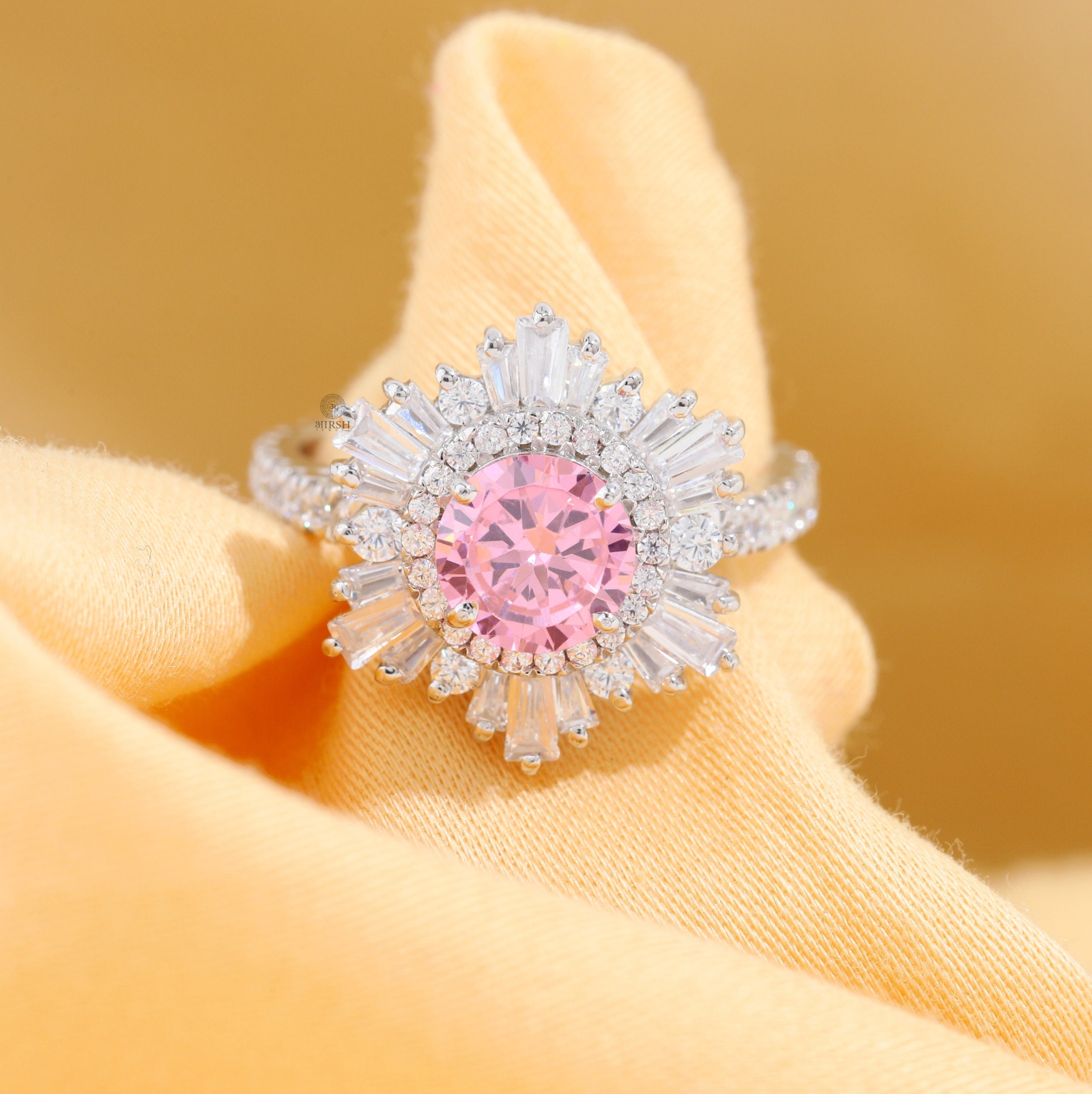 Round Halo Diamond Women's Wedding Ring / Pink Round Diamond Art
