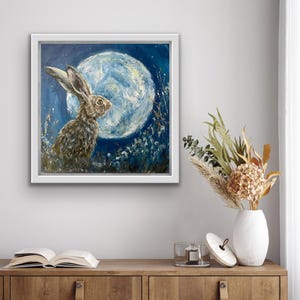 Moongazer Hase, Malerei mit Rahmen, mystische Wandmalerei, Waldmalerei, Folklore, Naturdekor, Tiergeist