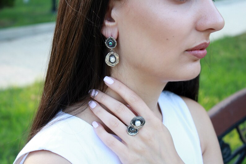 Pearl Statement Ring Handmade Silver Pearl Set Open Solid Silver Pearl Earrings White /& Black Pearl Silver Set Alternative Ring