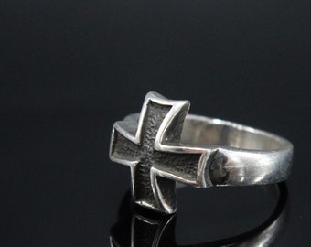 Chevalière croix de fer en argent pour homme - Croix de chevalier chevalier, bague en argent sterling, bague croix minimale de style rock, cadeau pour lui