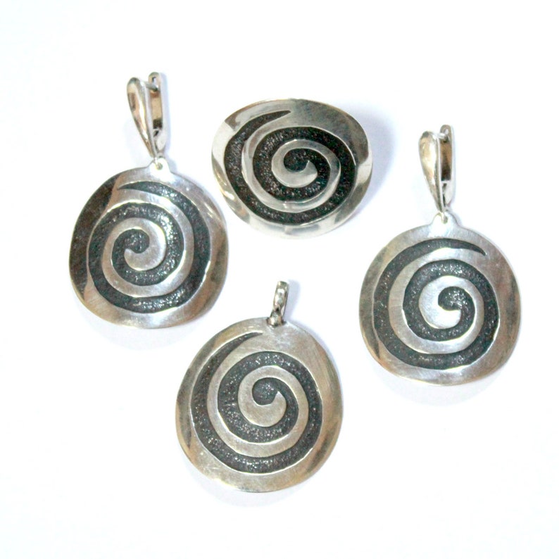 Round Silver Earrings Silver Women/'s Earrings Sun Sterling Earrings Sterling Silver Ring Earrings Necklace For Her Dungle Earrings