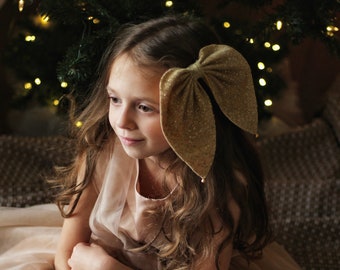 christmas bows, gold Bows,  sparkly Baby Bow, Bows Clips, beige Bow, Velvet Bows, Classy Bow, Little Girl Hair Bow, Velvet Baby Bow