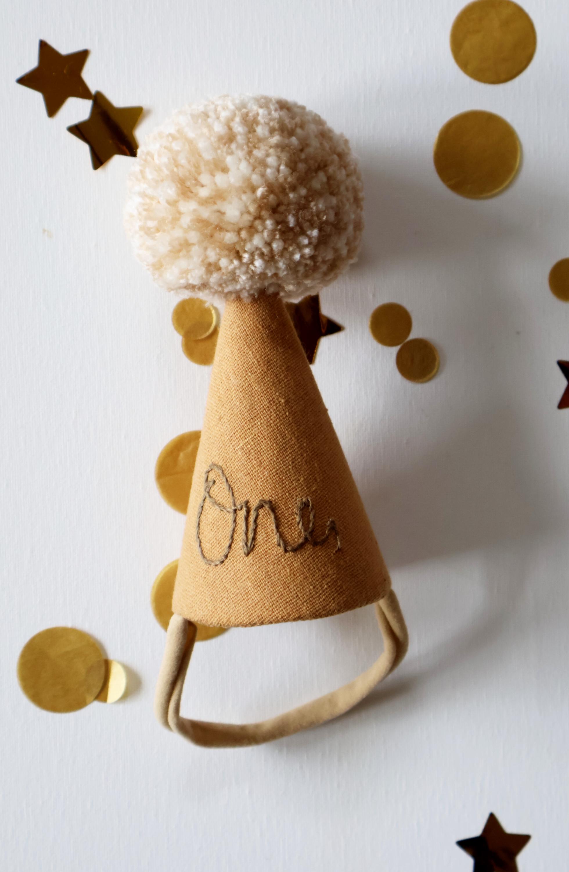 帽子 KruhitkaLove / Party Hat CATEGORY kruhitkalove | lana