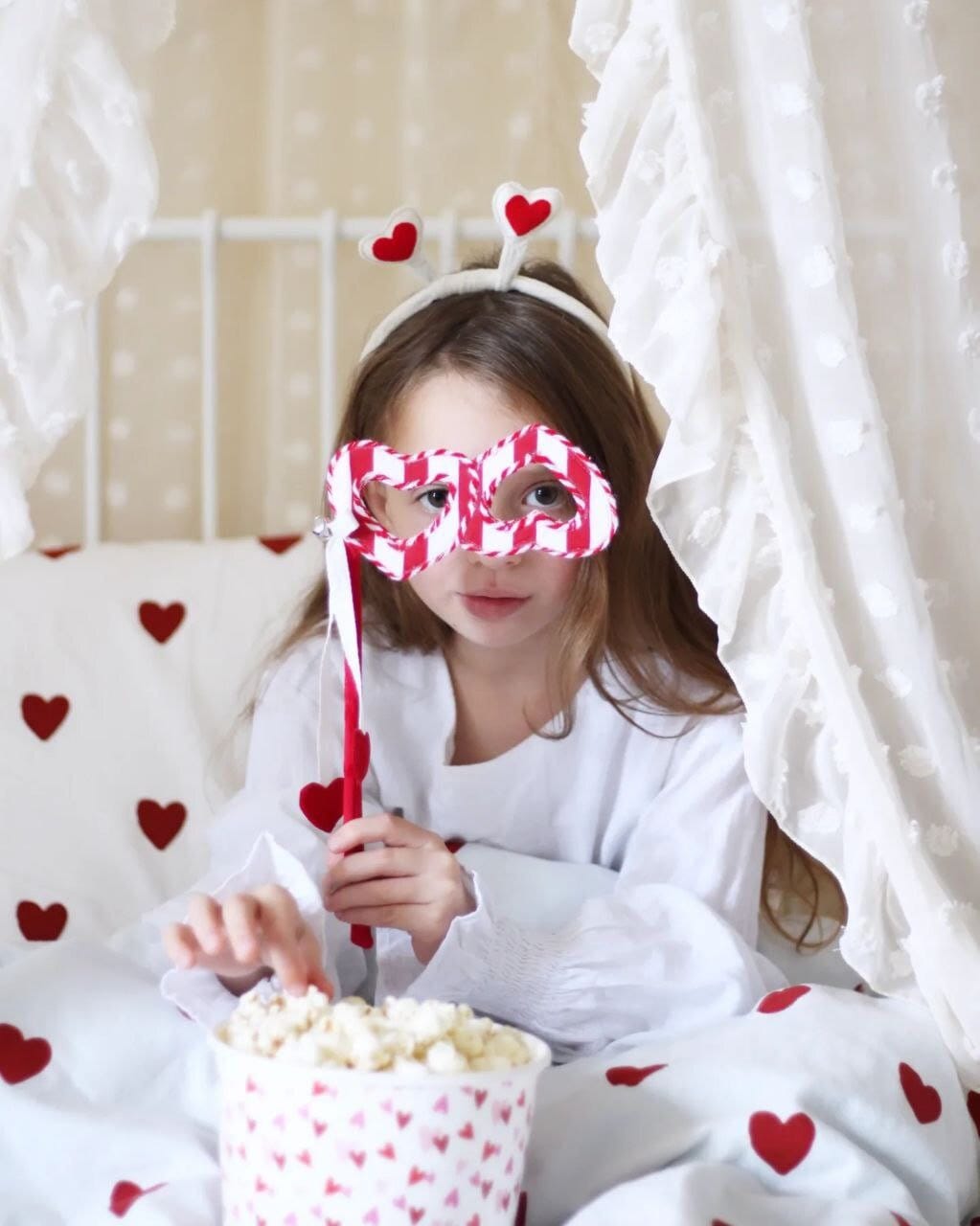 帽子 KruhitkaLove / Party Hat KruhitkaLove / Party Hat with embroidery - I