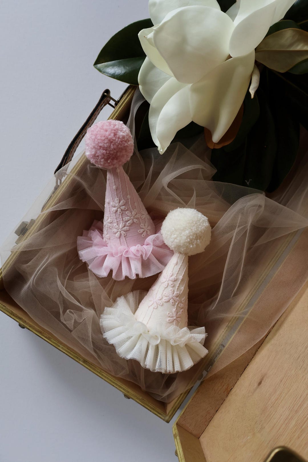 帽子 KruhitkaLove / Party Hat KruhitkaLove / Party Hat with embroidery - I