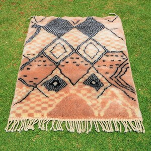 UNIQUE MRIRT RUG, Hand Knotted Mrirt Rug, Moroccan Berber Rug, Brown Rug, Handmade Wool Rug, Area Rug, Moroccan Living Room Rug