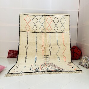 Azilal Moroccan Rug, Handmade azilal Rug, Authentic Moroccan Rug, Abstract Berber Rug, multicolor Wool Rug, Sheep Wool Rug, Bohemian Rug.