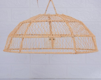 Bell pendant light in raffia Lace lampshade