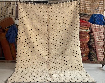 Authentic Vintage Moroccan rug –  Doted Morrocan wool Rugs for living room (6.4x10.5 ft)