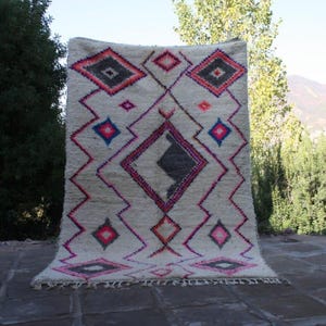 Azilal Berber Moroccan Costum rug - Moroccan Woolen carpet - New Azilal rug - Beni ouarain style - New Beni ouarain rug - fine berber rug