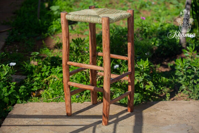 Moroccan bar stool in laurel wood 80 cm image 4