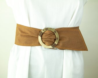 Ceinture à boucle large en denim beige Artisanal Boho Hippie Grunge Ceinture pour femme en tissu à carreaux beige Ceinture en tissu boucle ronde