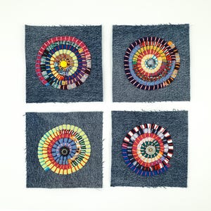 Aufnäher aus recyceltem Denim, bunte Spiralapplikationen, Knöpfe, handgenäht, zum Aufnähen, sichtbare Reparatur, mehrfarbiger Kreis