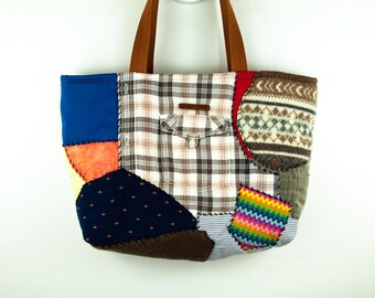 Umhängetasche Buntes Patchwork Multicolor Hand genähte Patchwork Top Henkel Tasche Upcycled Stofftasche Boho Hippie Artis Tasche