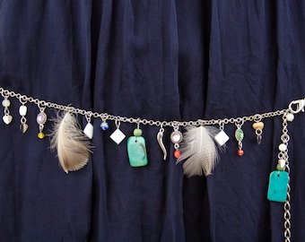 Heupketting Bedel Riem Kralenriem Artisan Boho Hippie Zilveren ketting Bedels Veren Parelmoer Kokos Turquoise Glas Lange ketting