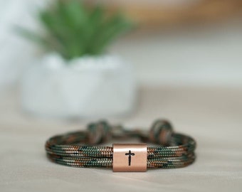 Bracelet personnalisé avec gravure estampillée à la main pour le baptême, la communion, l’anniversaire, la rentrée scolaire, la confirmation, cadeau de Noël pour les garçons