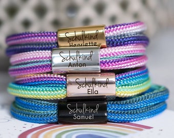 Schulkind Armband, Kinderarmband, Einschulung Geschenk | Glücksbringer | personalisierter Schlüsselanhänger handgestempelt | Armband Kind