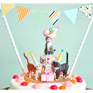 Three Cats and a Mod Stool/ Cat Cake Topper/Party Animal Cake Toppers