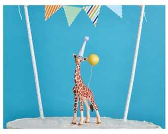 Baby Giraffe Birthday Cake Topper: Party Animal Safari Decor