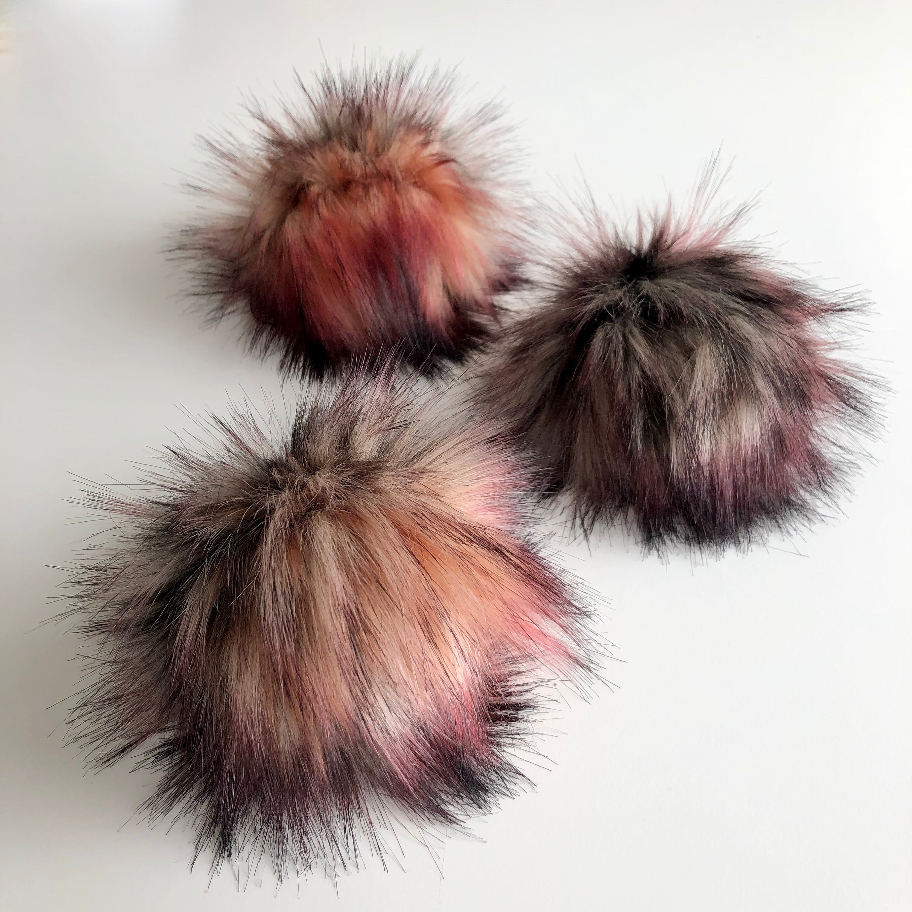 WARM WINE Multicolour Faux Fur Pom Pom 