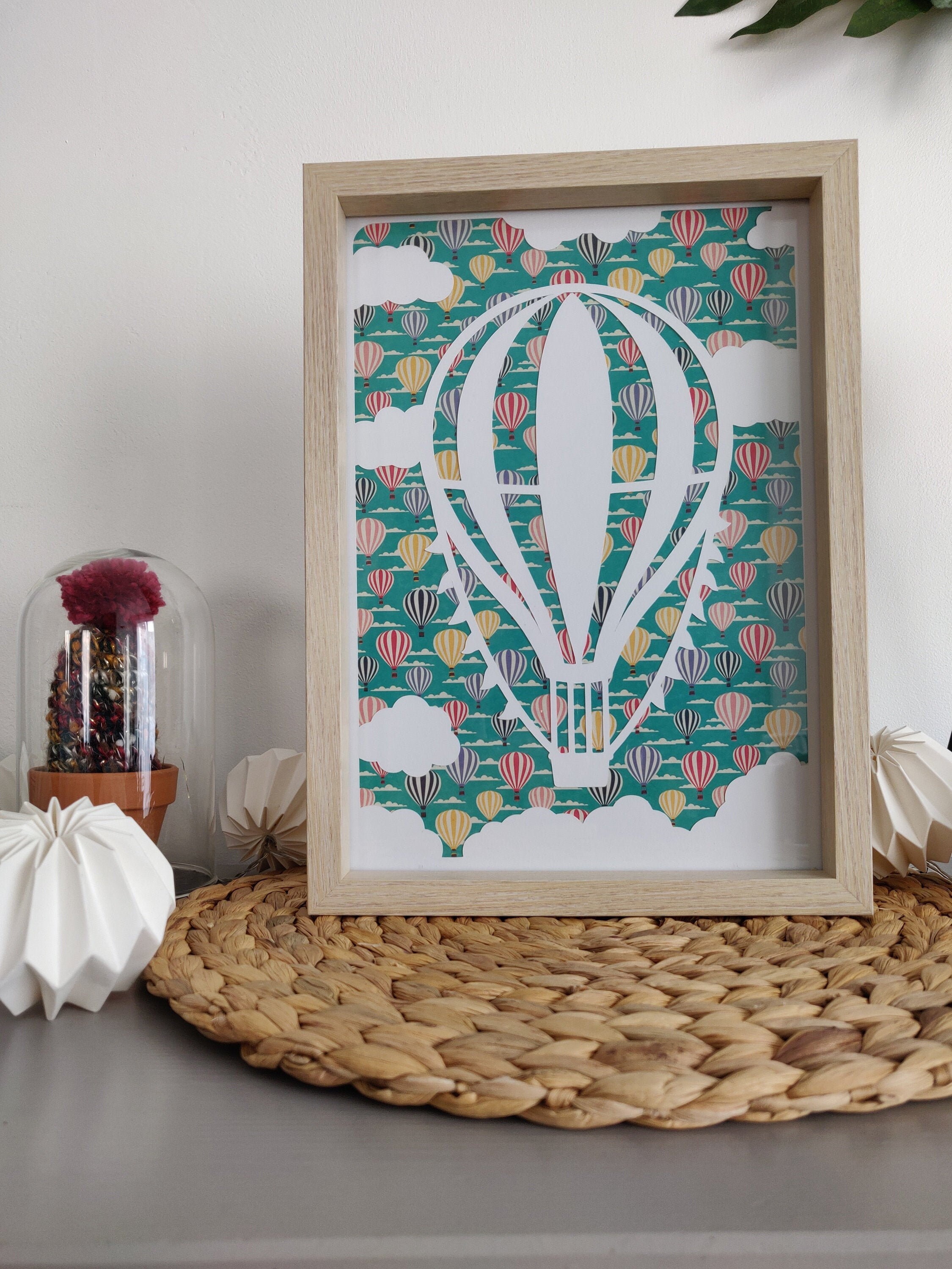 Déco Enfant - Montgolfière en Papier Découpé