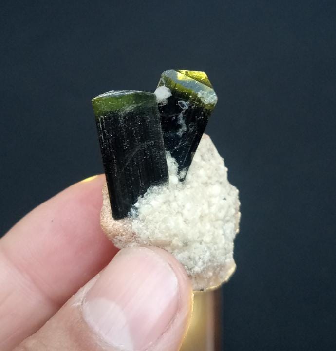 パキスタン、ステクナラ ギルギット バルティスタン産エルバイト