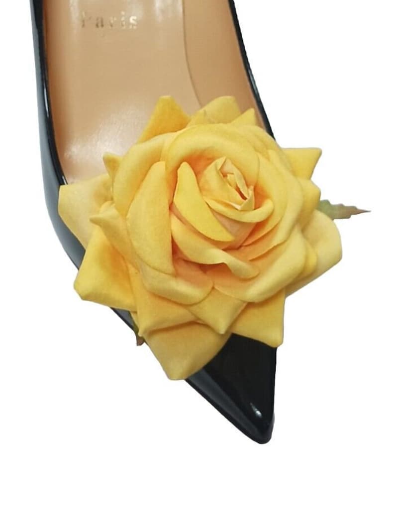 Flower Clips for Shoes 2 pcs, Shoe Clips, Shoe Accessories Please Choose Yellow