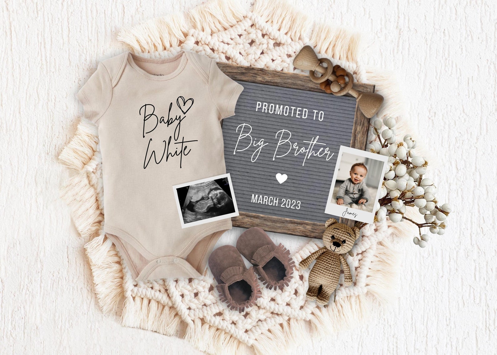 neutral digital pregnancy announcement