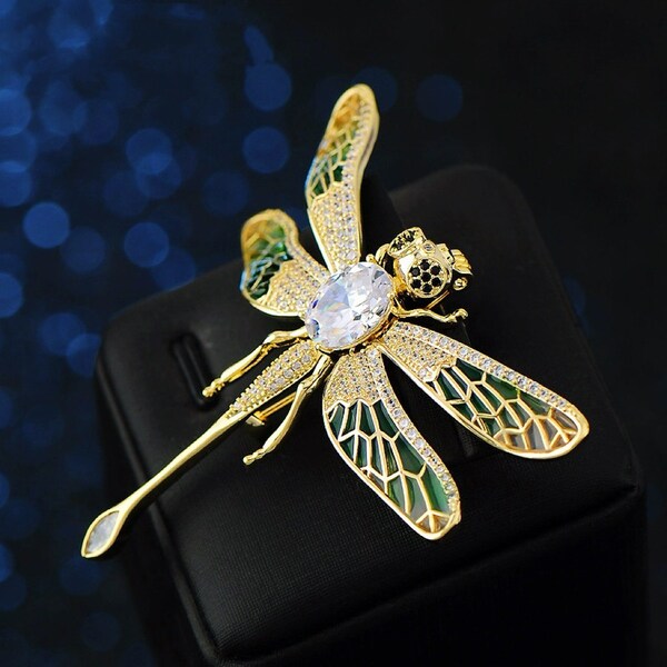 Movable wings Dragonfly Brooch l Diamond dragonfly Pins | Bridal Gift | Insect Rhinestone Pins | Dragonfly Jewelry | Gift for mom