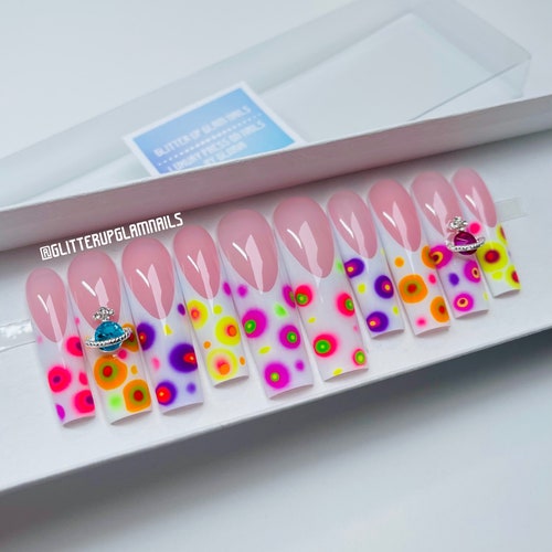 Kawaii Pastel Rainbow Press on Nails With Japanese Characters - Etsy