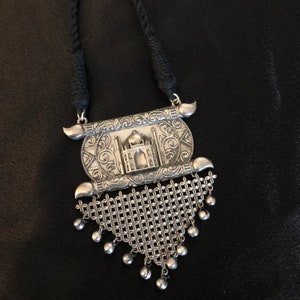 Oxidierte Silber Anhänger/Tajmahal Anhänger Halskette/Amrapali inspiriert/blau Silber oxidierte Halskette/Tribal Designer Halskette