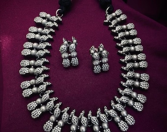 Geoxideerde 925 sterlingzilveren pauwenketting: Indiase tribale sieraden