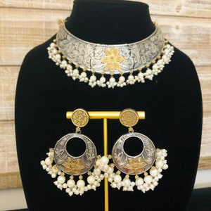 Gargantilla Hasli de plata oxidada: collar tribal de dos tonos