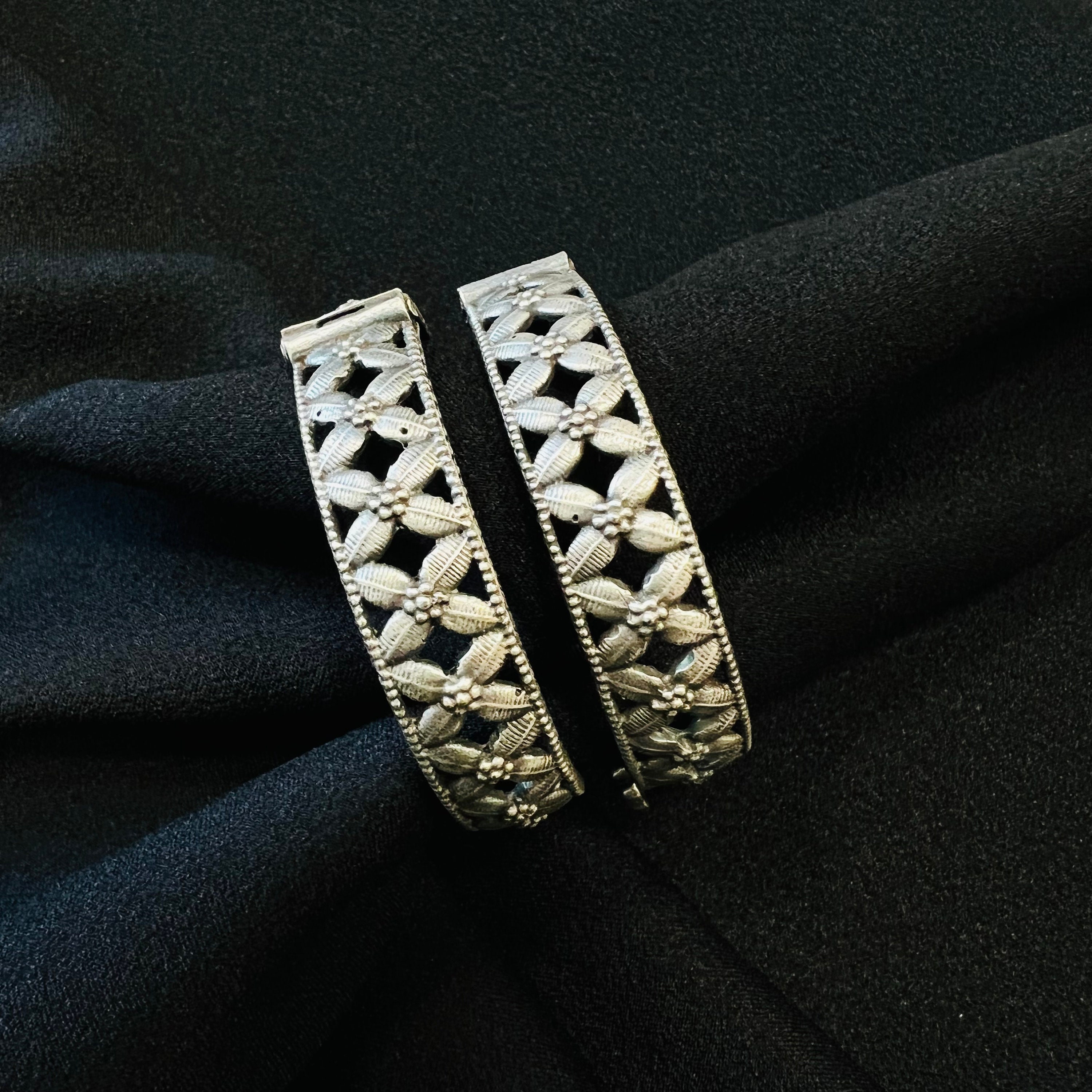 Handcrafted Oxidized Silver Floral Bangles: Indian Tribal Jewelry